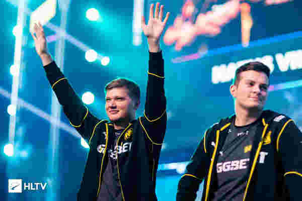 火力强悍！上海海港30轮中超场场进球，从未被零封