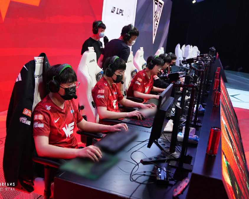 但教练组已 但教练组已